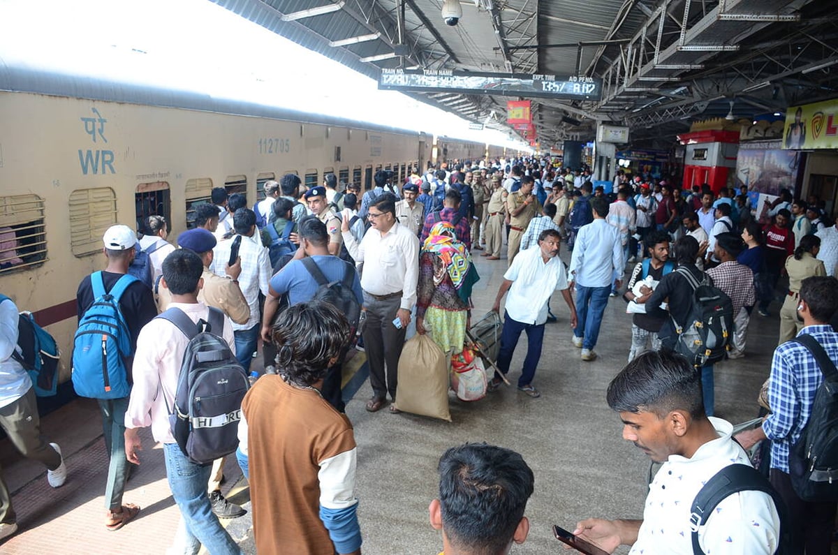पीईटी : 21 हजार अभ्यर्थी आए शहर में, किए विशेष प्रबंध
