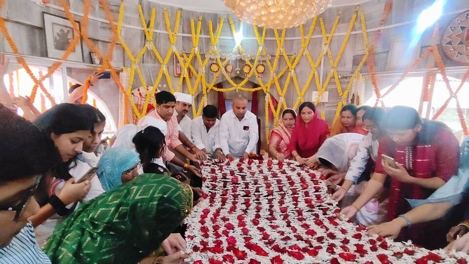 Ghazipur News: सूफी संत कौशिक बाबा की मनाई पुण्यतिथि