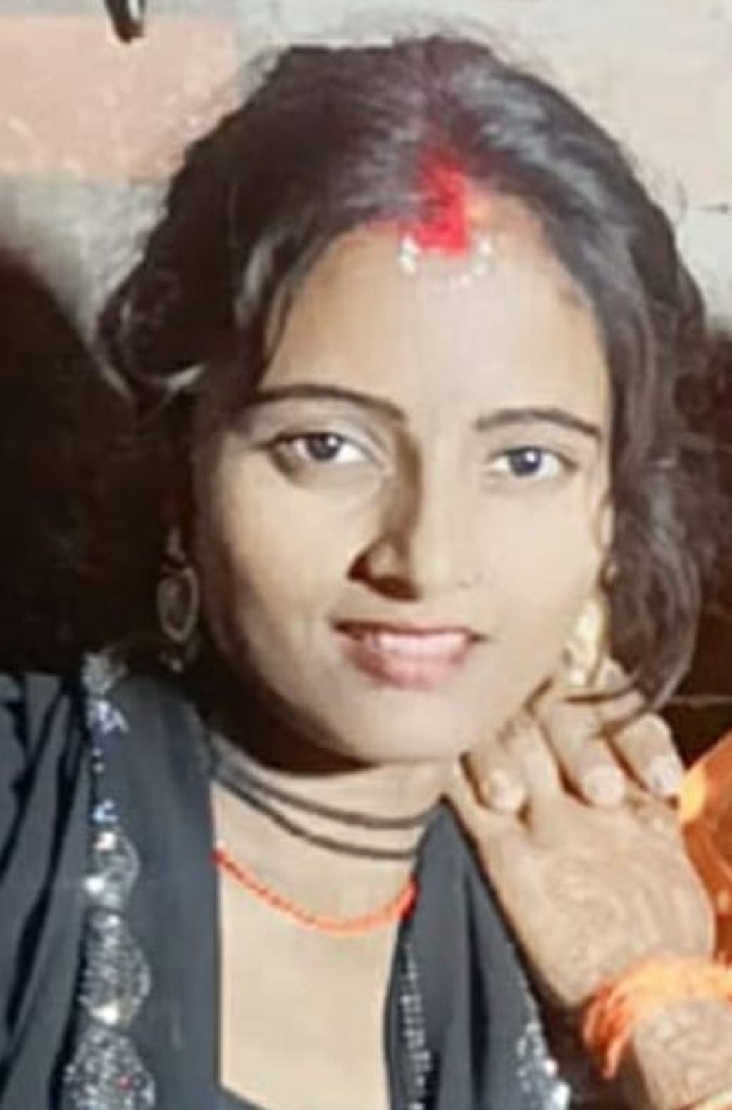 Hardoi News: विवाहिता ने फंदा लगाकर दी जान, प्रताड़ना का आरोप
