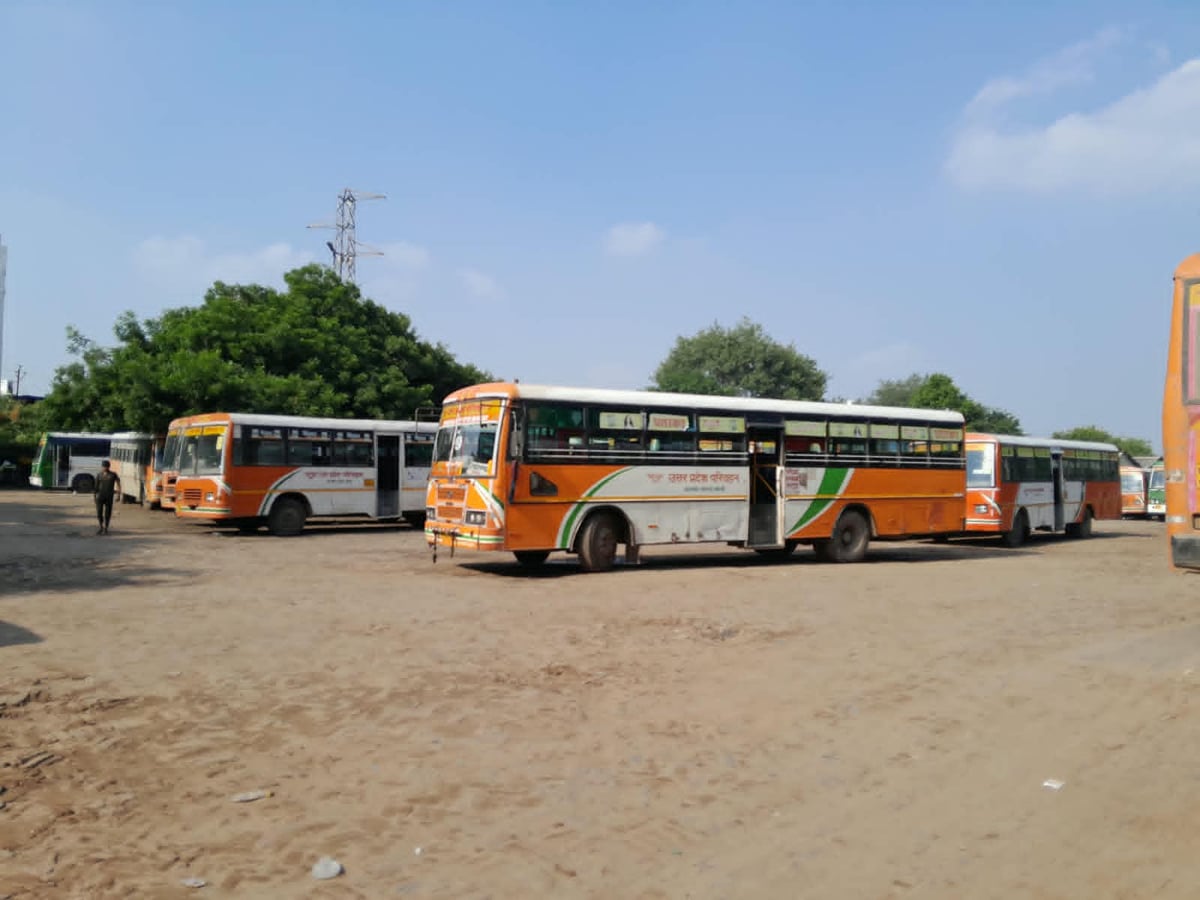 Aligarh News: दिवाली पर अलीगढ़ से दिल्ली-कानपुर 

के लिए चलेंगी 300 अतिरिक्त बसें