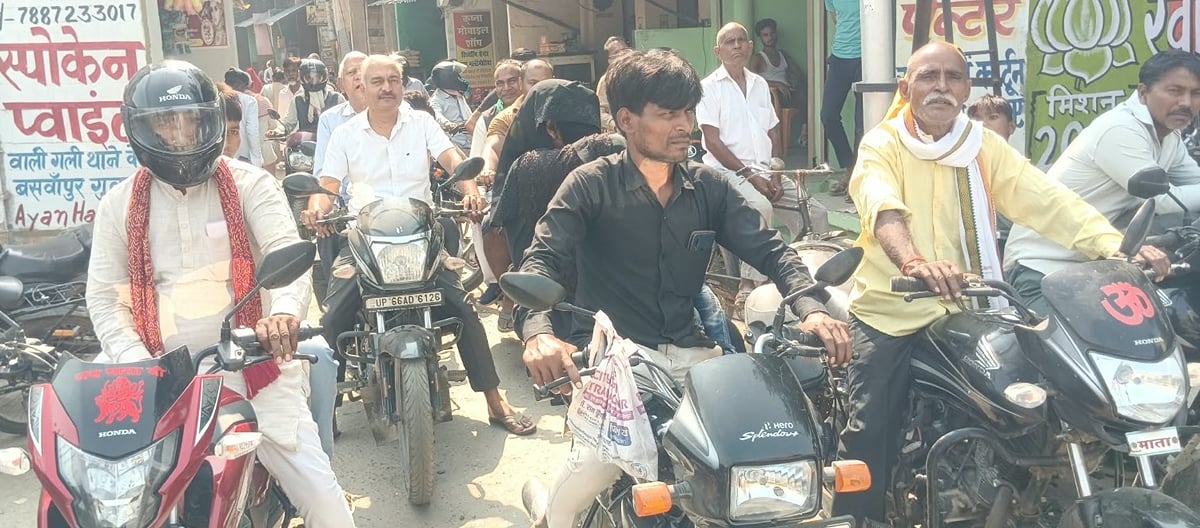 Bhadohi News: दो दिन 8-8 घंटे का ब्लॉक, 10 से 15 किलोमीटर तक बढ़ा सफर