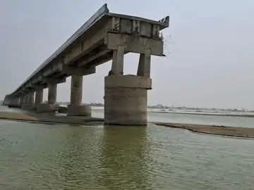 Deoria News: मोहन सेतु पूरा करने के लिए 293 करोड़ की मंजूरी का इंतजार