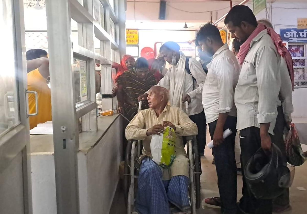 Chandauli News: बदलती जीवनशैली से बढ़ रहा ब्लड प्रेशर और शुगर का खतरा