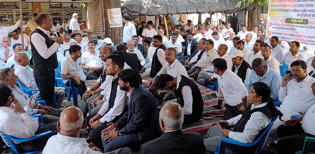 Balrampur News: अदालतों में कामकाज शुरू, 1121 मामले सुने गए