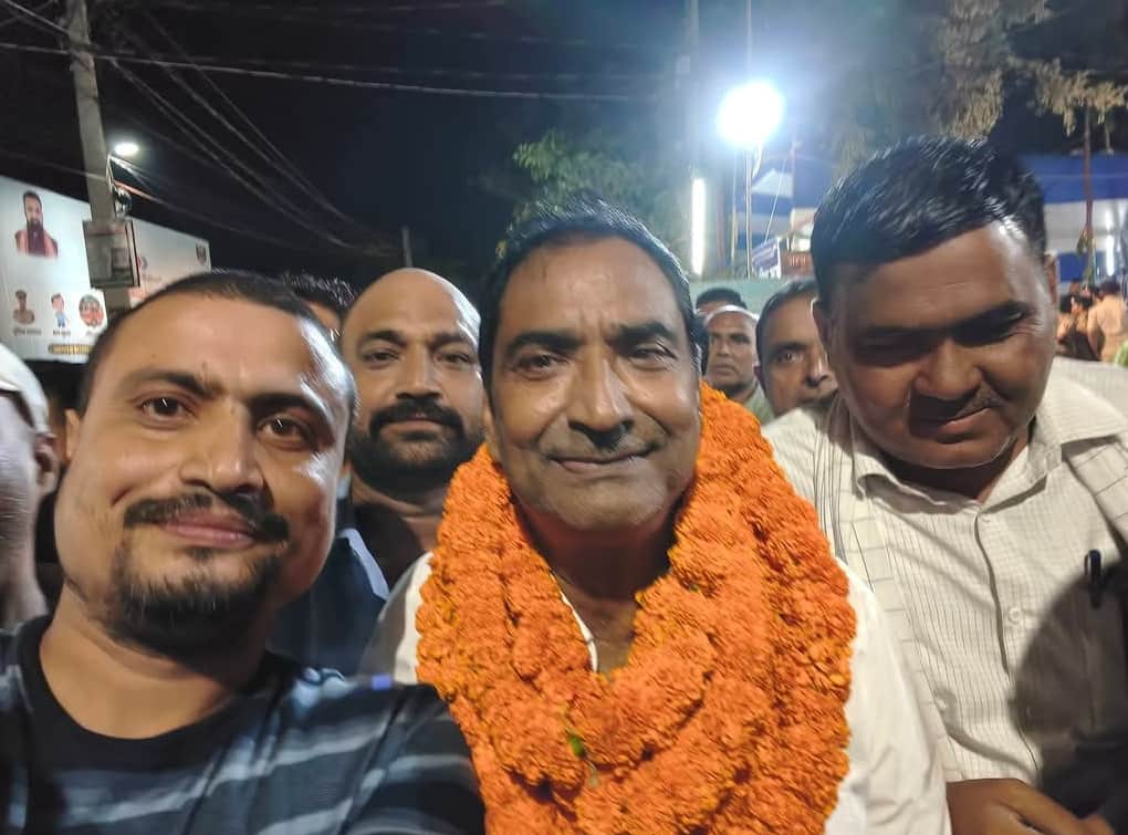 Bihar News : Suresh Rai Jamsuraj received certificate victory remain dedicated  service  teachers.