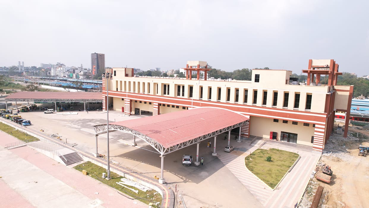 Closure of the main entrance at Ranchi railway station to lead to route changes