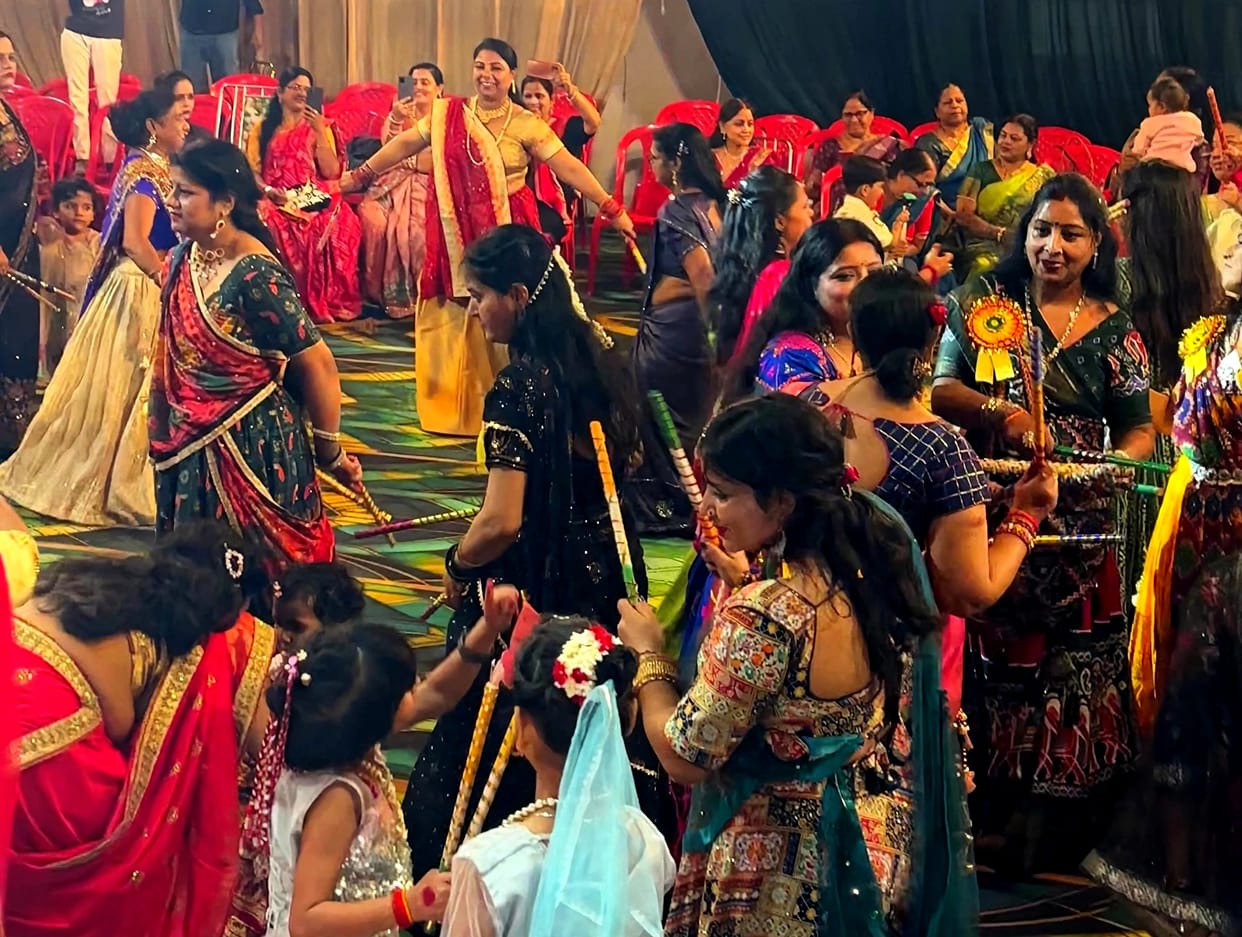 Women and children took part in Garba-Dandiya.