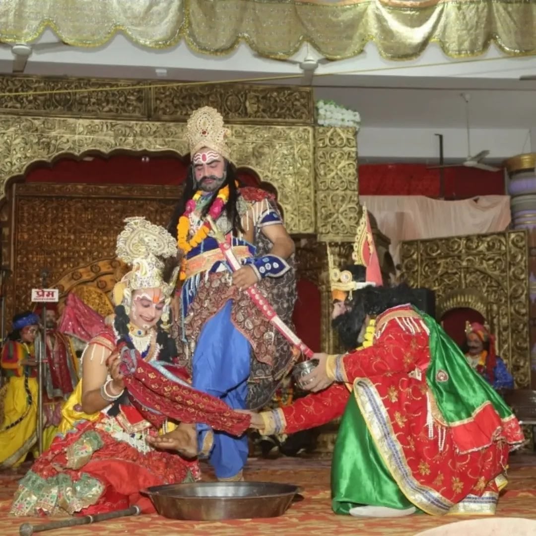 Etawah News: भगवान श्रीकृष्ण ने बचाई द्रौपदी की लाज