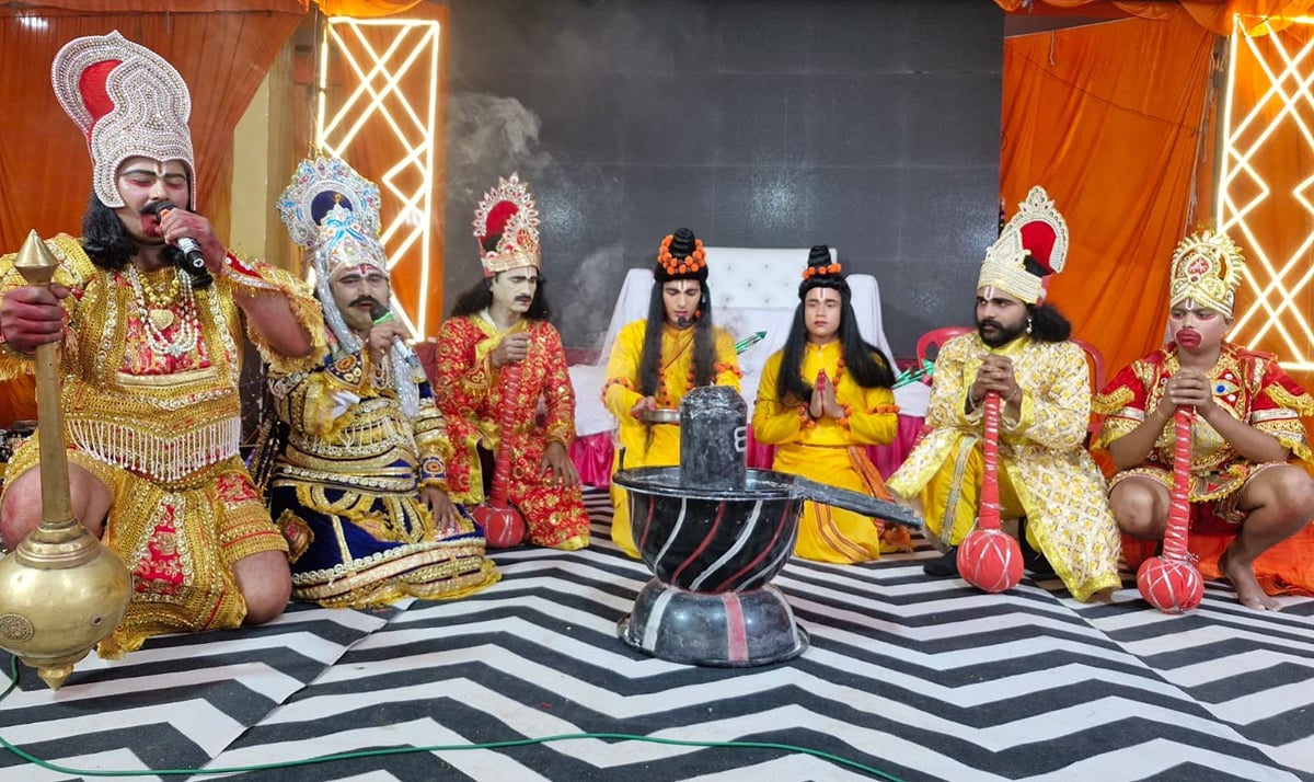Unnao News: राम सेतु निर्माण और अंगद-रावण संवाद का मंचन