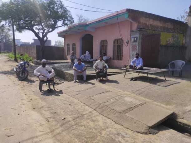 Lockdown: Baghpat villagers block roads to prevent entry of outsiders