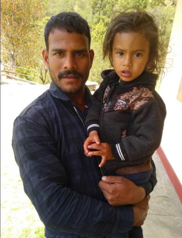 No Thermameter To Measure fever of Child in DH at Champawat,