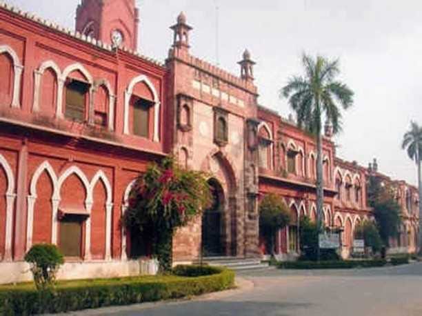 sanitizer will available in all departments in AMU after lock down