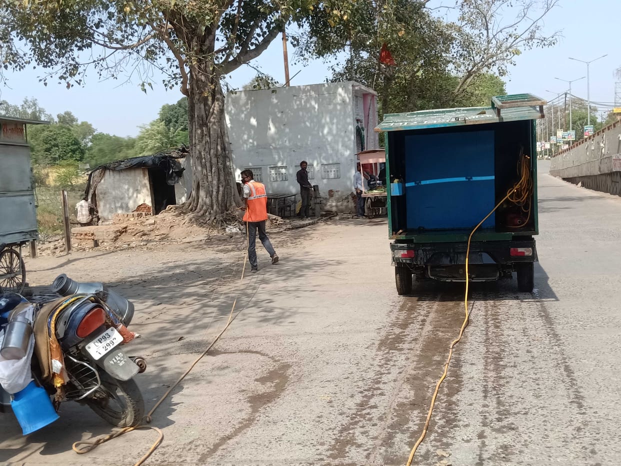 nagar nigam wasting senitizer.