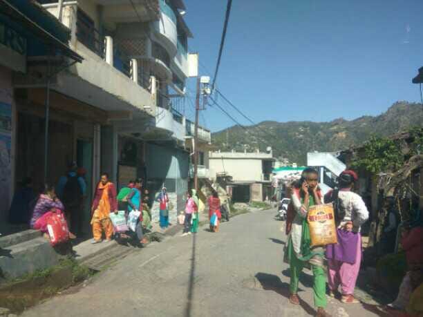 Ration sold under police supervision.