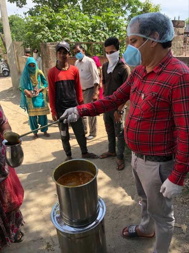 MLA inspected Lions Club's kitchen