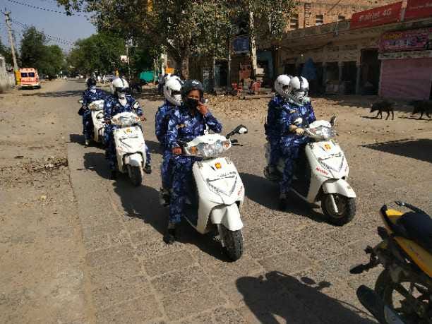 seven woman rider are fully response for the lockdown