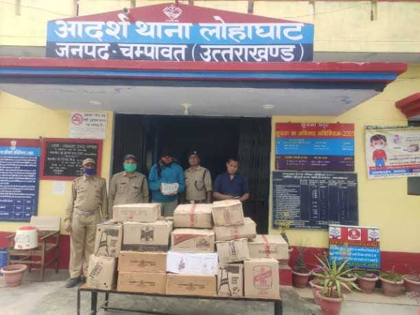Police caught a smuggler with 1.300 kg charas