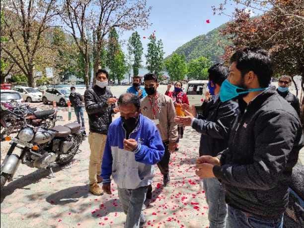 Controversy between employees of the municipality in honor ceremony at nainital