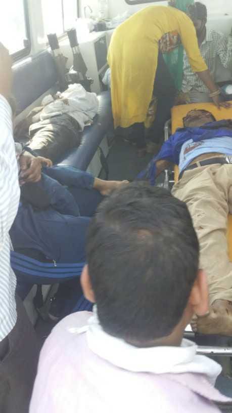 road accident on agra-lowknow express way, two bikers is death