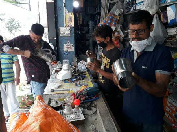 Work was going on with the silpatta, the shops ran for repair if the shops opened