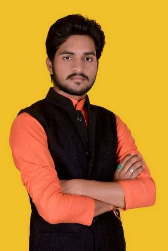 Shahjahanpur youth offers to donate body for corona test