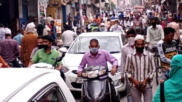 Bulandshahar lockdown stripped people gathered in the markets