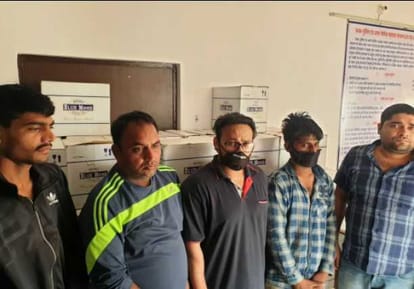 sharab taskari main sipahi Samet 6 giraftaar