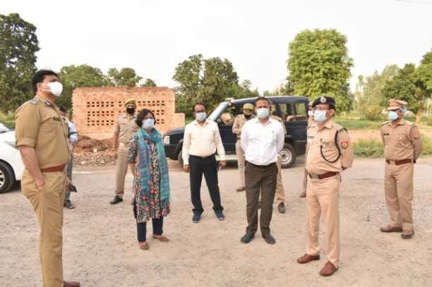 Bulandshahr lockdown the Commissioner and surprise inspection of the hotspot areas