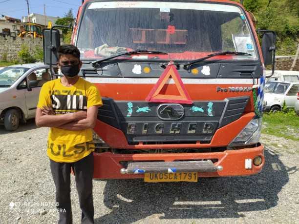One person arrested with 110 gram charash