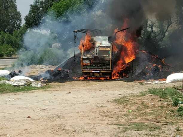 truck catch fire near diyani samba
