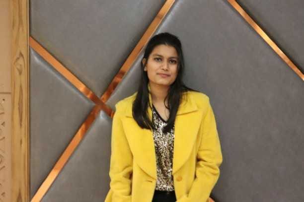 students who want to go abroad for higher education,is now mulling over to stay in India