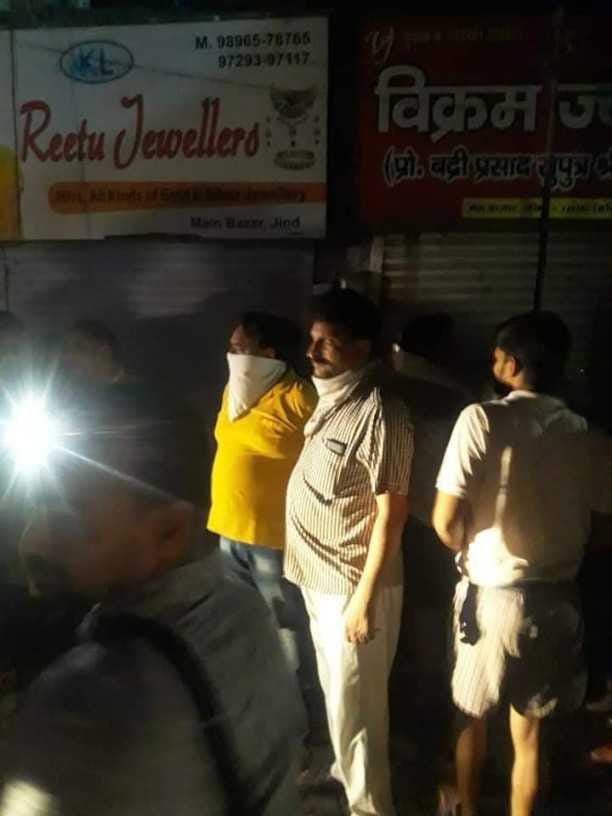 Fire caused by short circuit in electrical wires at Tanga Chowk