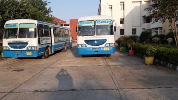 Migrants from Bihar left Hisar railway station to send home