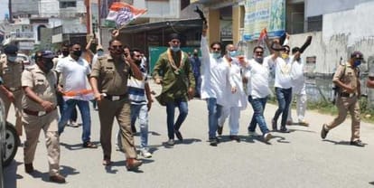 17 Congressmen going to oppose CM arrested, fast to remove MNA