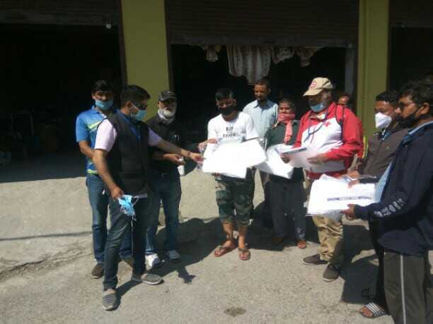 The teams of administration reached the bread bank, praised the work