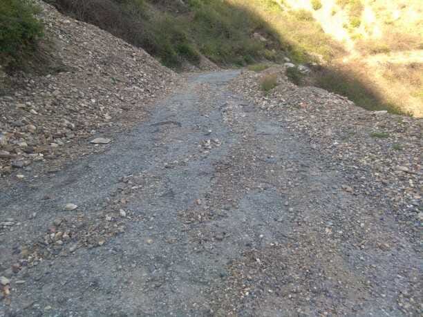 Traffic has to be risked in the road.