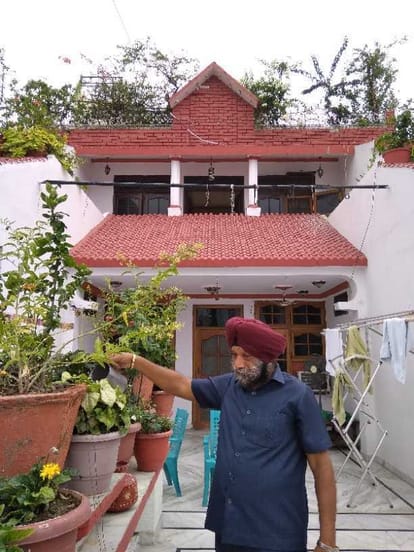 Manmohan singh of Rudrapur loves the greenery