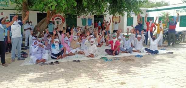 Farmers said after Panchayat, Madhuban will not allow construction work in Bapudham