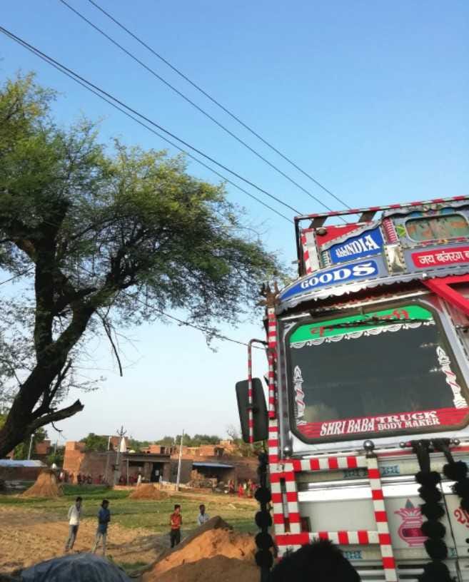 हाईटेंशन लाइन से ट्रक चालक की मौत