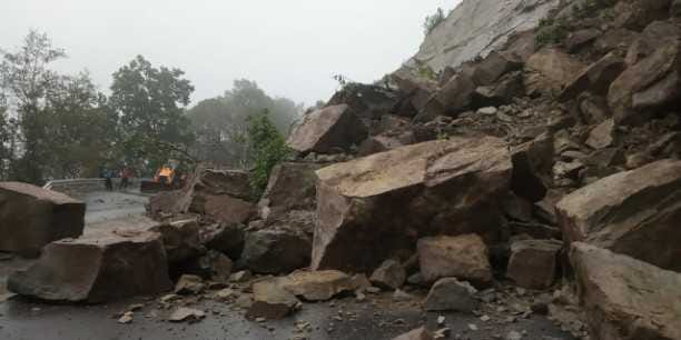 NH block on chalthi