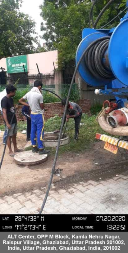 Cleaning of all mainhole sewer lines closed in Raispur village, demand raised