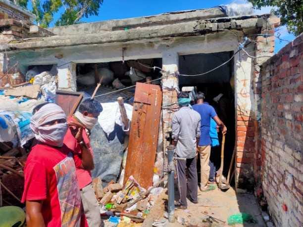 three died in linter collapsed