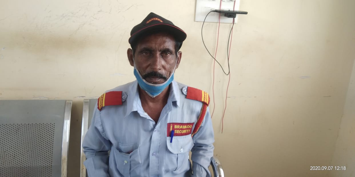68 साल के बुजुर्ग सुरक्षाकर्मी का हुआ बदमाश से सामना, गोली चलाकर  टाल दी बड़ी वारदात, बदमाश की मौत