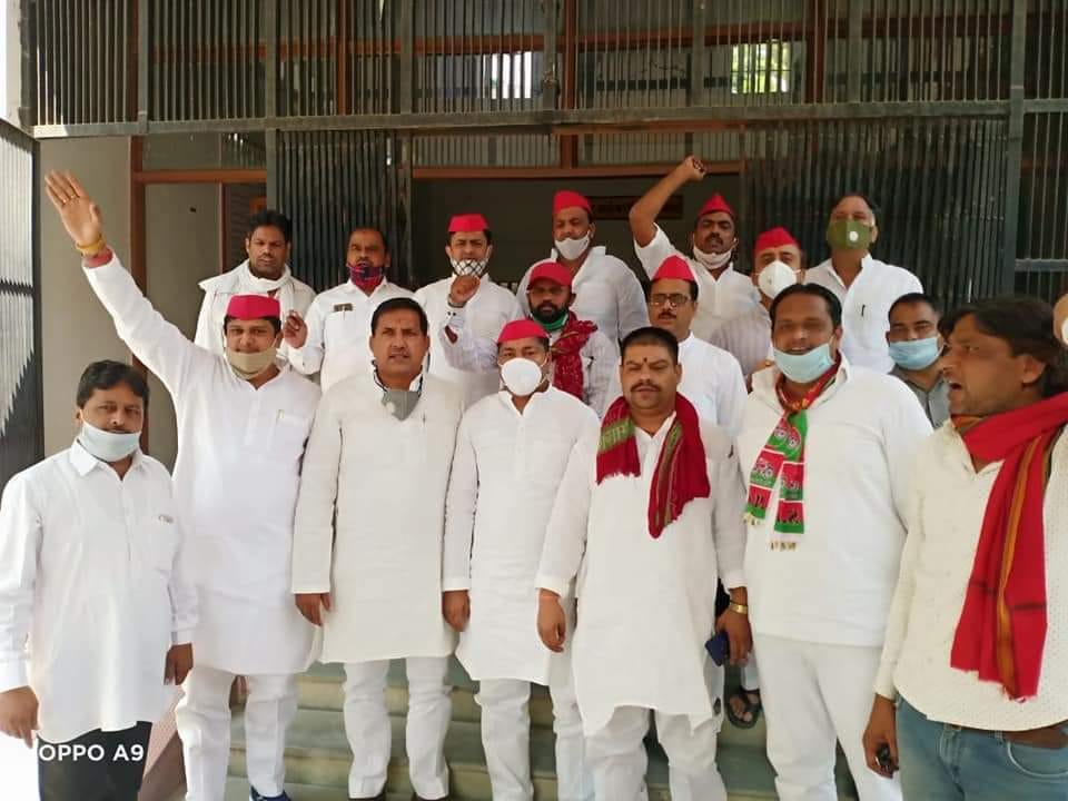 किसान विरोधी बिल को वापस ले सरकार