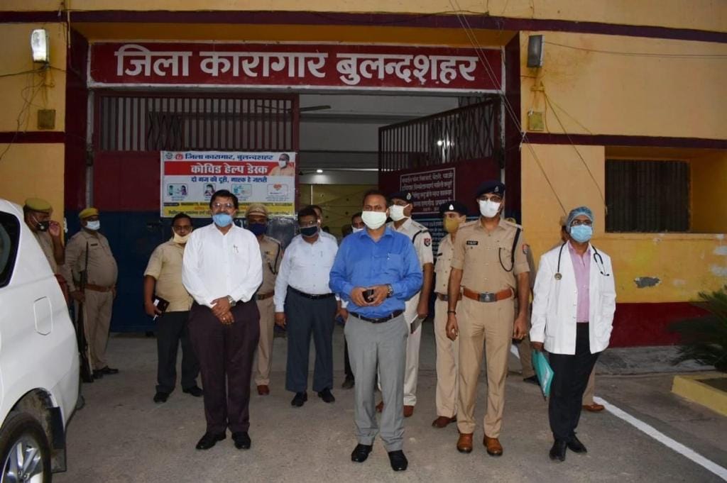 जिला जज ने डीएम के साथ किया जेल का औचक निरीक्षण