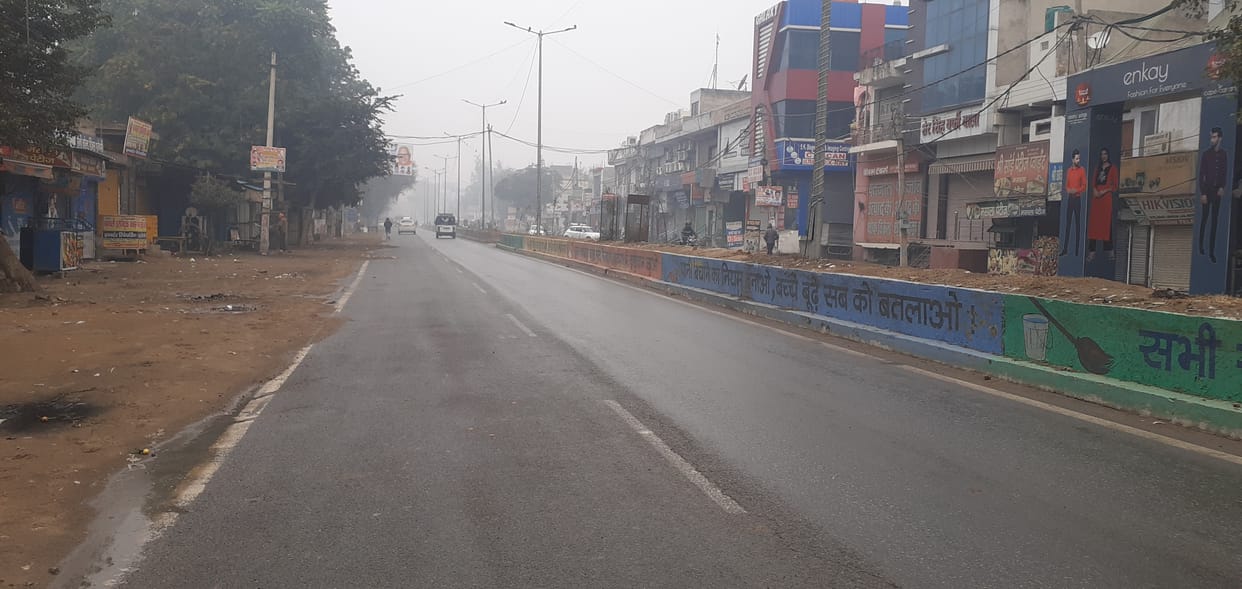 हल्की बारिश से बढ़ी ठंड, रात का पारा पहुंचा 8 डिग्री