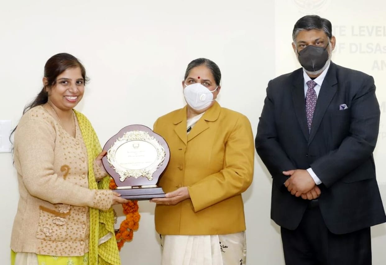 जागरूकता कार्यक्रम व कुशल लेखांकन पर बेस्ट डालसा अवार्ड से सम्मानित हुआ झज्जर