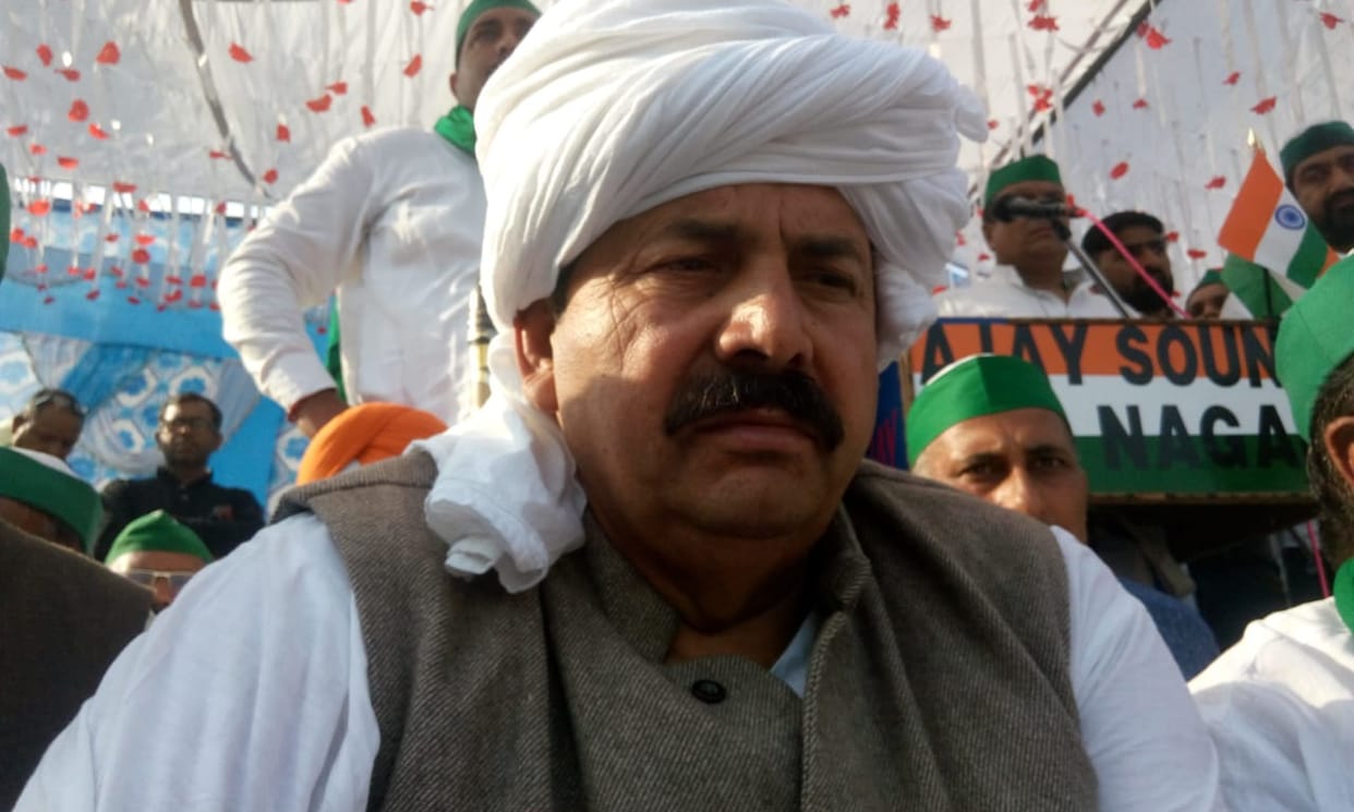 सरकार पर गरजे नरेश टिकैत, बोले सम्मान से नहीं समझौता