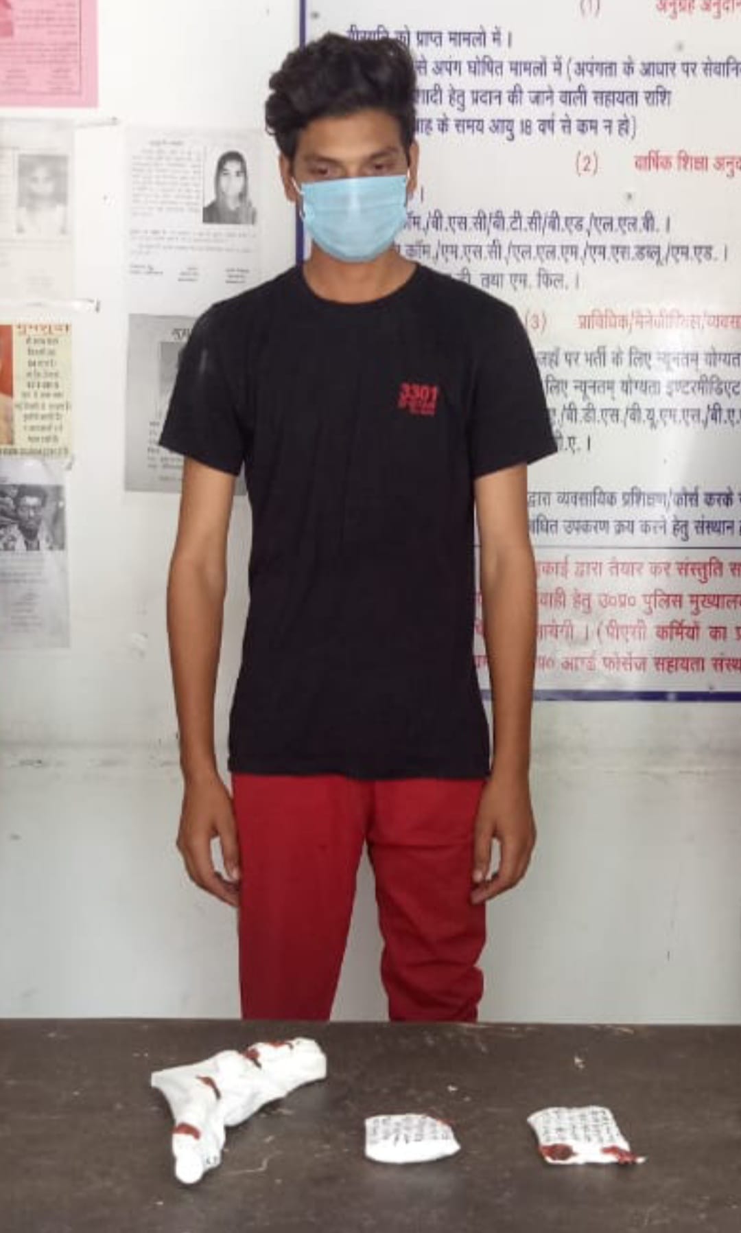 बीस हजार का इनामी शातिर चोर हत्थे चढ़ा