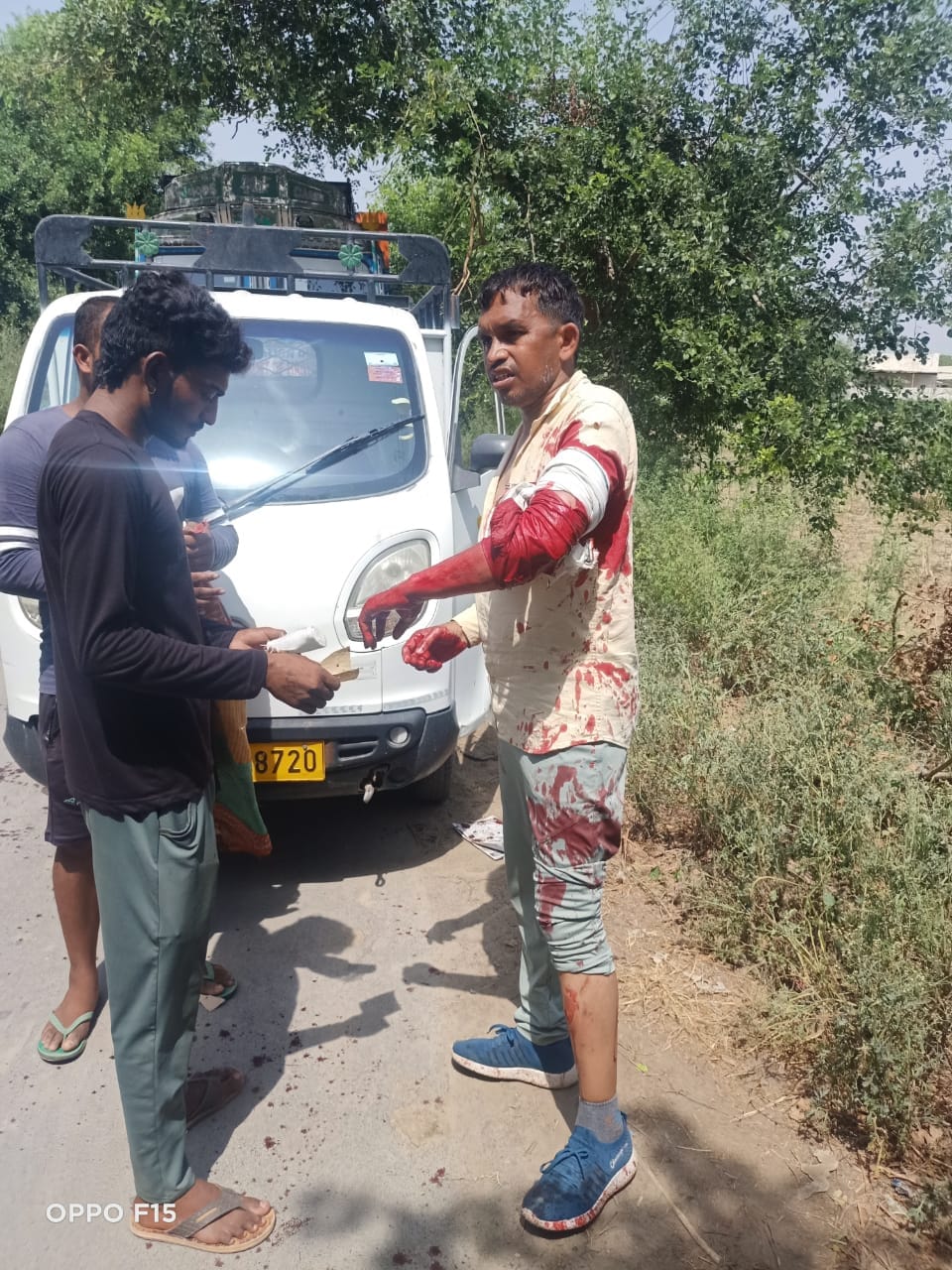 हैचरी से अंडे लेने जा रहे टेंपो  चालक से 28000 रुपये लूटे
